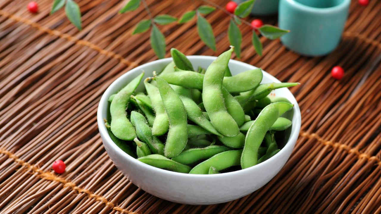 Trik Cepat Masak Edamame yang Bikin Semua Orang Ketagihan