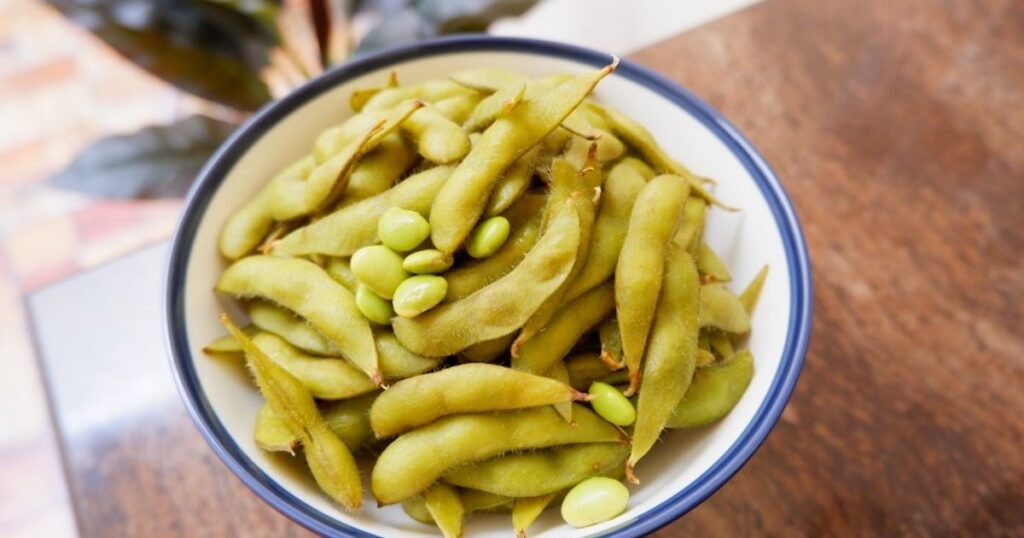 Trik Cepat Masak Edamame yang Bikin Semua Orang Ketagihan