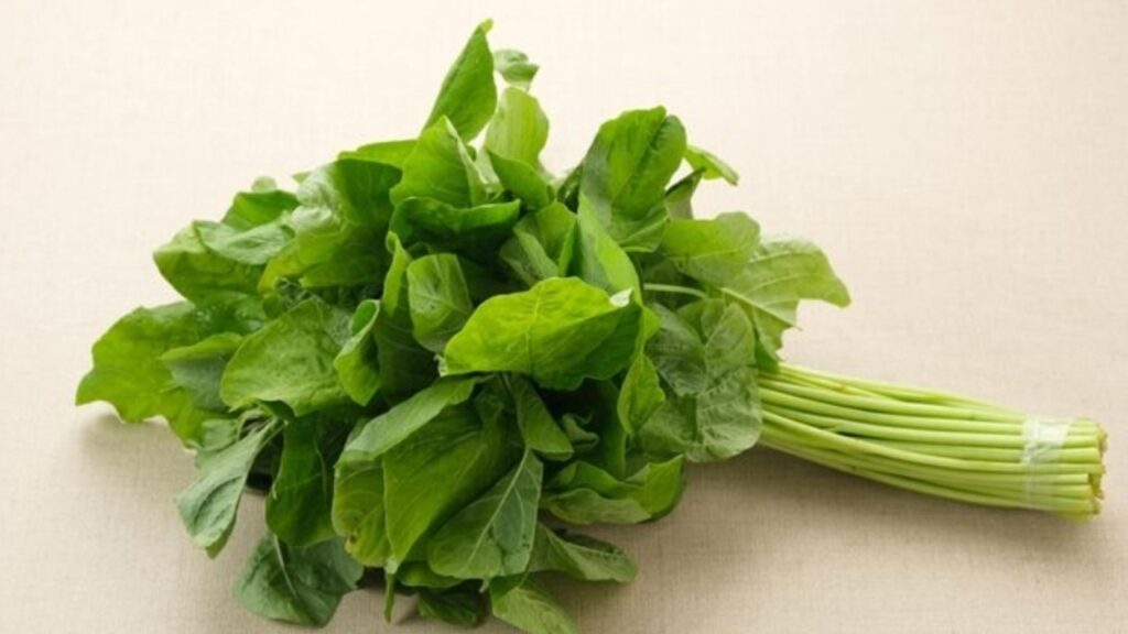 Smoothie Bayam, Cara Paling Sehat Konsumsi Sayur Hijau yang Bikin Tubuh Segar