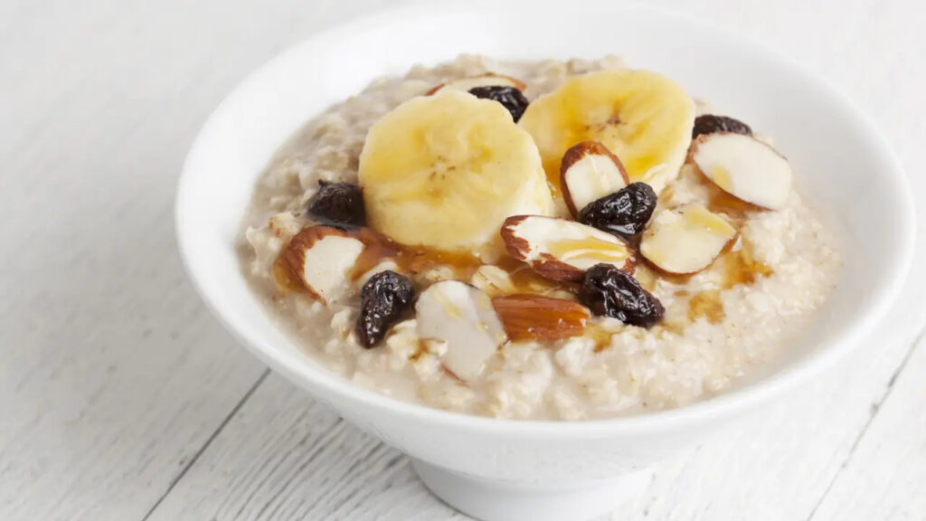 Resep Smoothie Oatmeal Pisang: Minuman Sehat dan Nikmat untuk Energi Seharian!